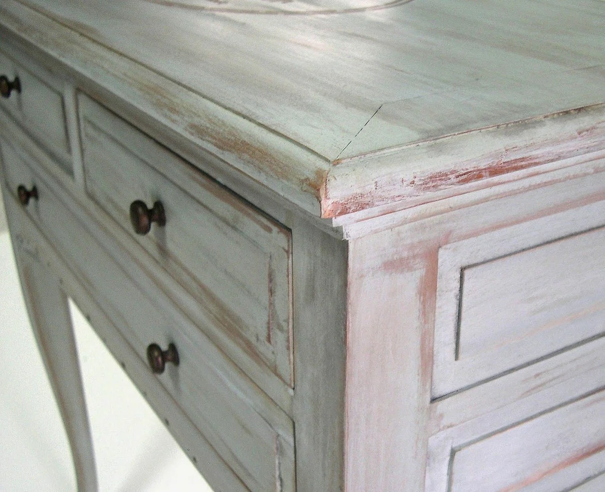 DIY furniture aging