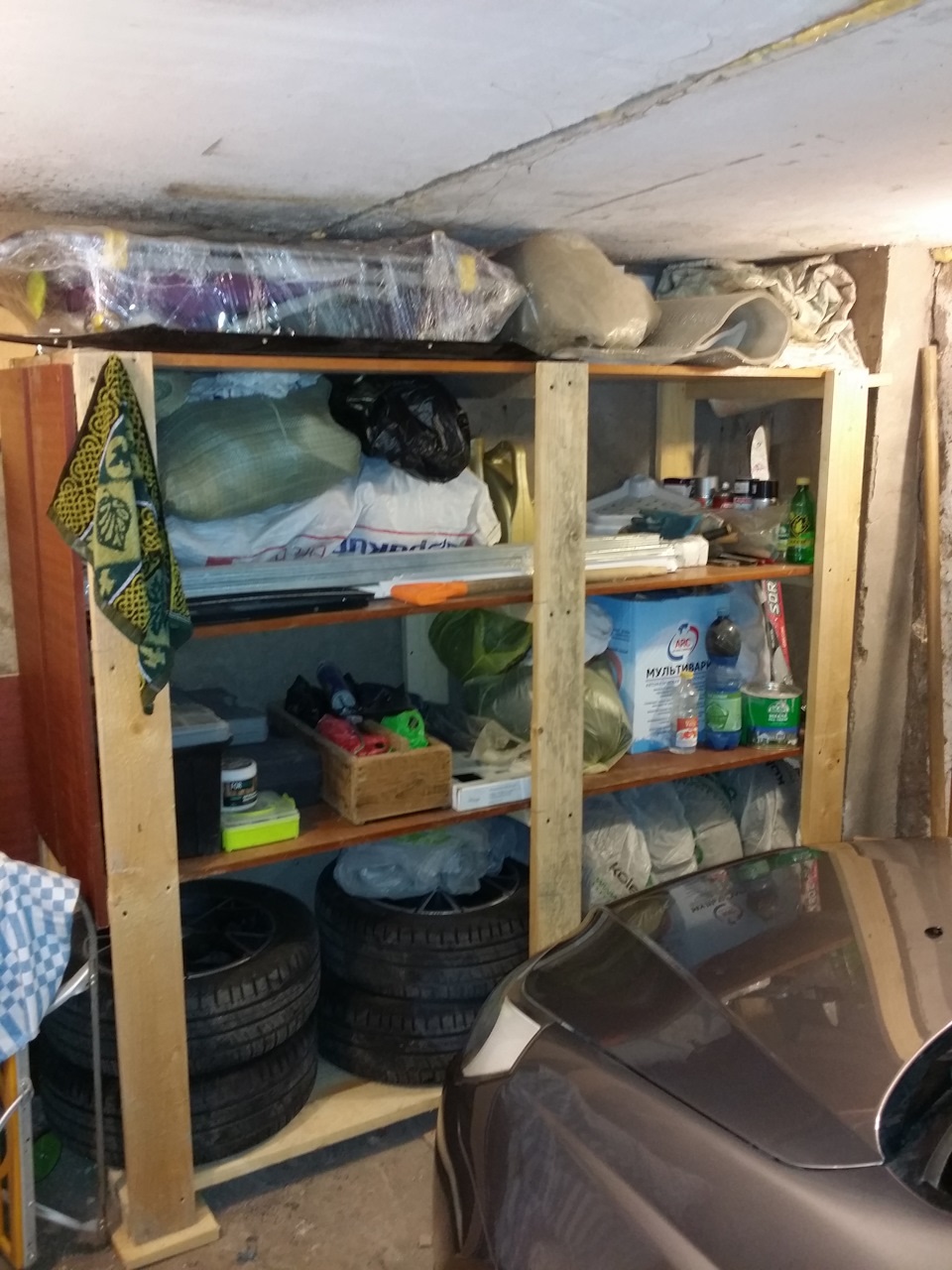 organization of space in the garage