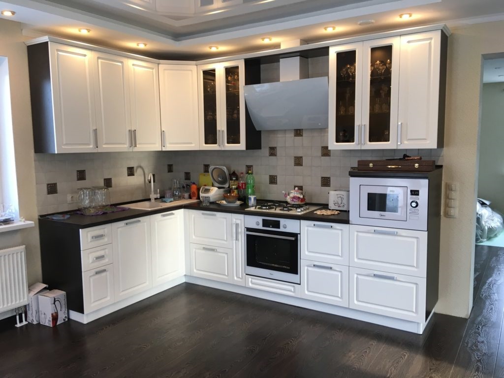 floor covering in the kitchen