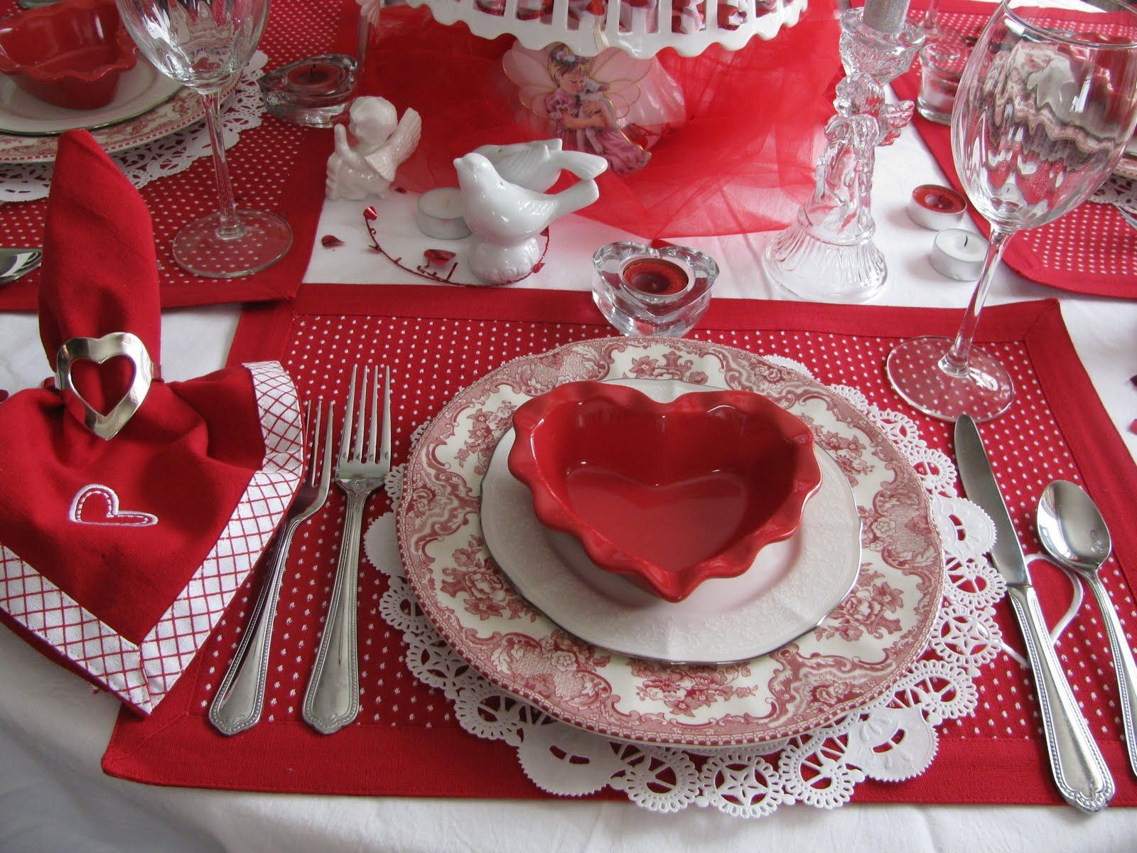 table decor for valentine's day