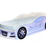 baby car bed with white mattress