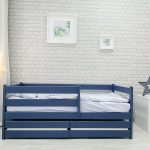 children's bed with bumpers interior photo