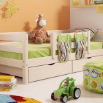 children's bed with bumpers photo interior