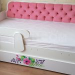 children's bed with bumpers design ideas