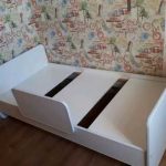 children's bed with bumpers types of design