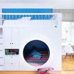 children's bunk bed with a circle