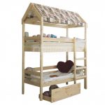 children's bunk bed a house with a roof