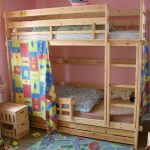 children's bunk bed with curtain