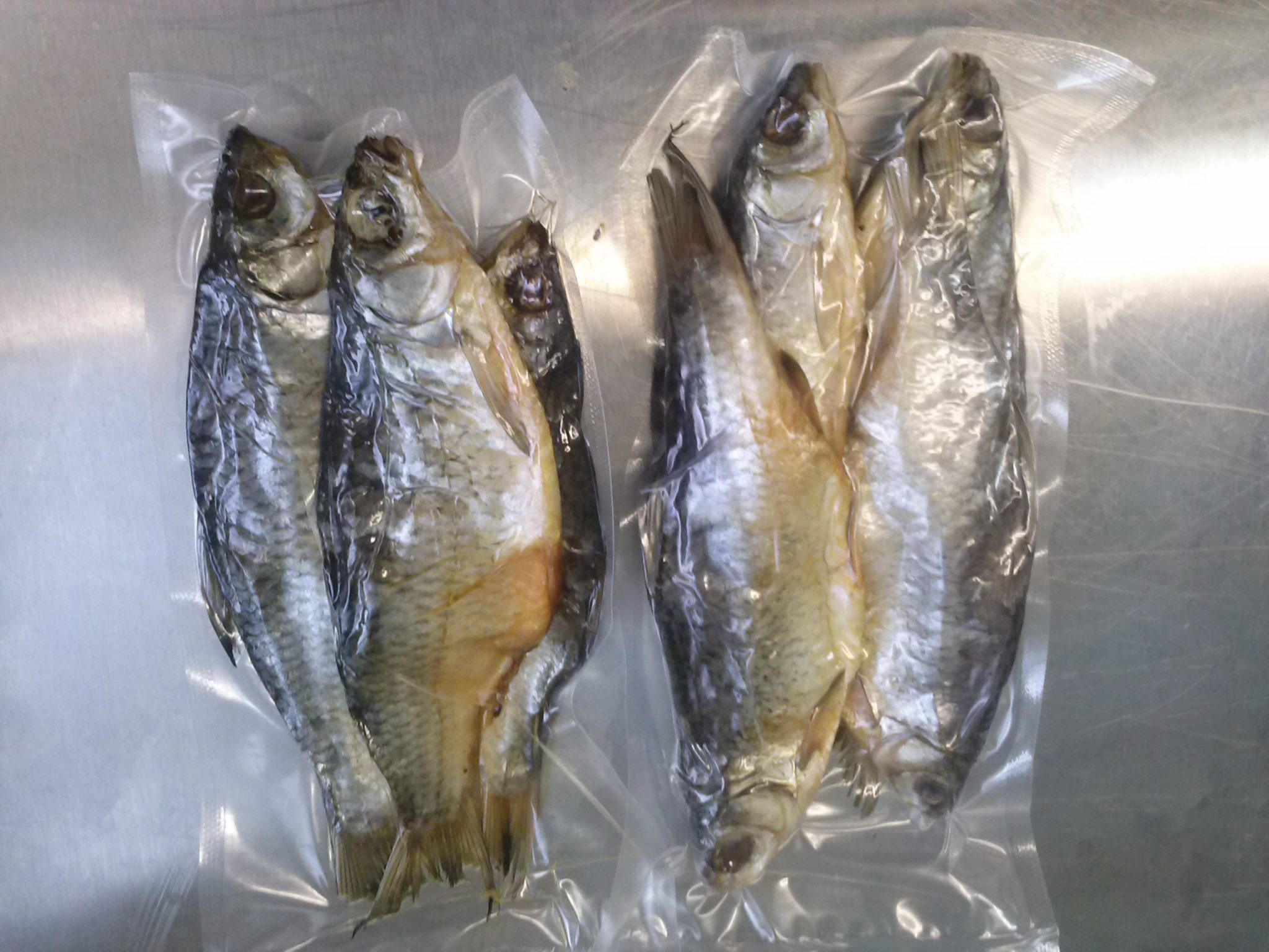 how to store vacuum-sealed dried fish