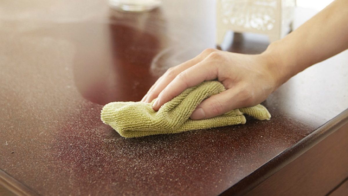 wet cleaning with vinegar