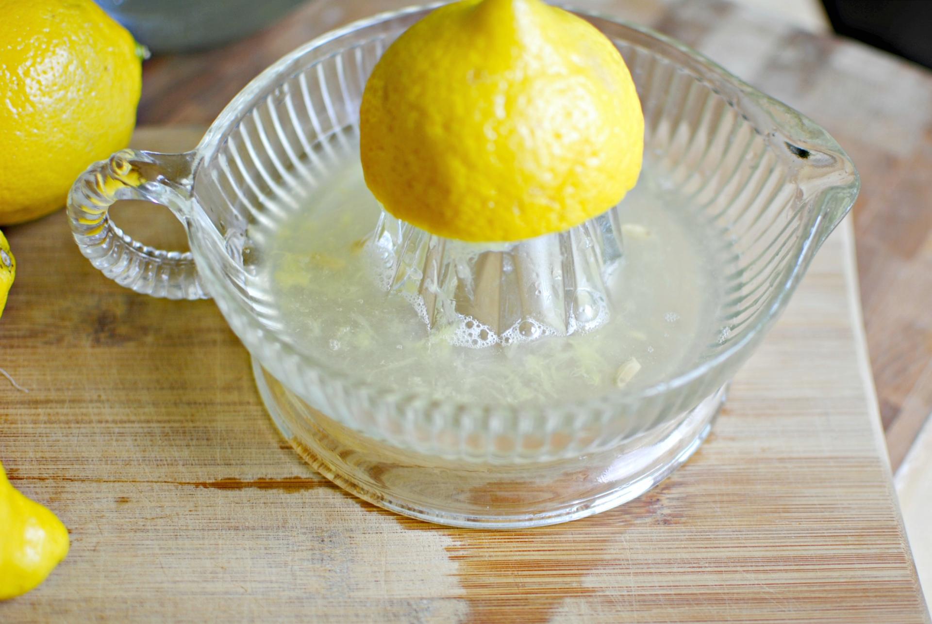 wash windows with lemon juice