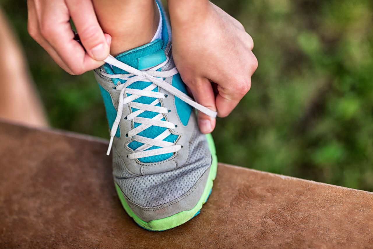 pourquoi il y a une odeur dans les baskets