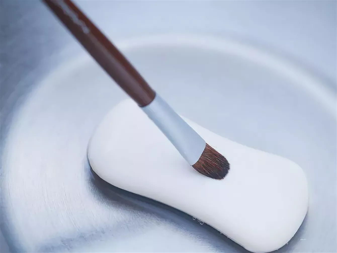 cleaning brushes with soap