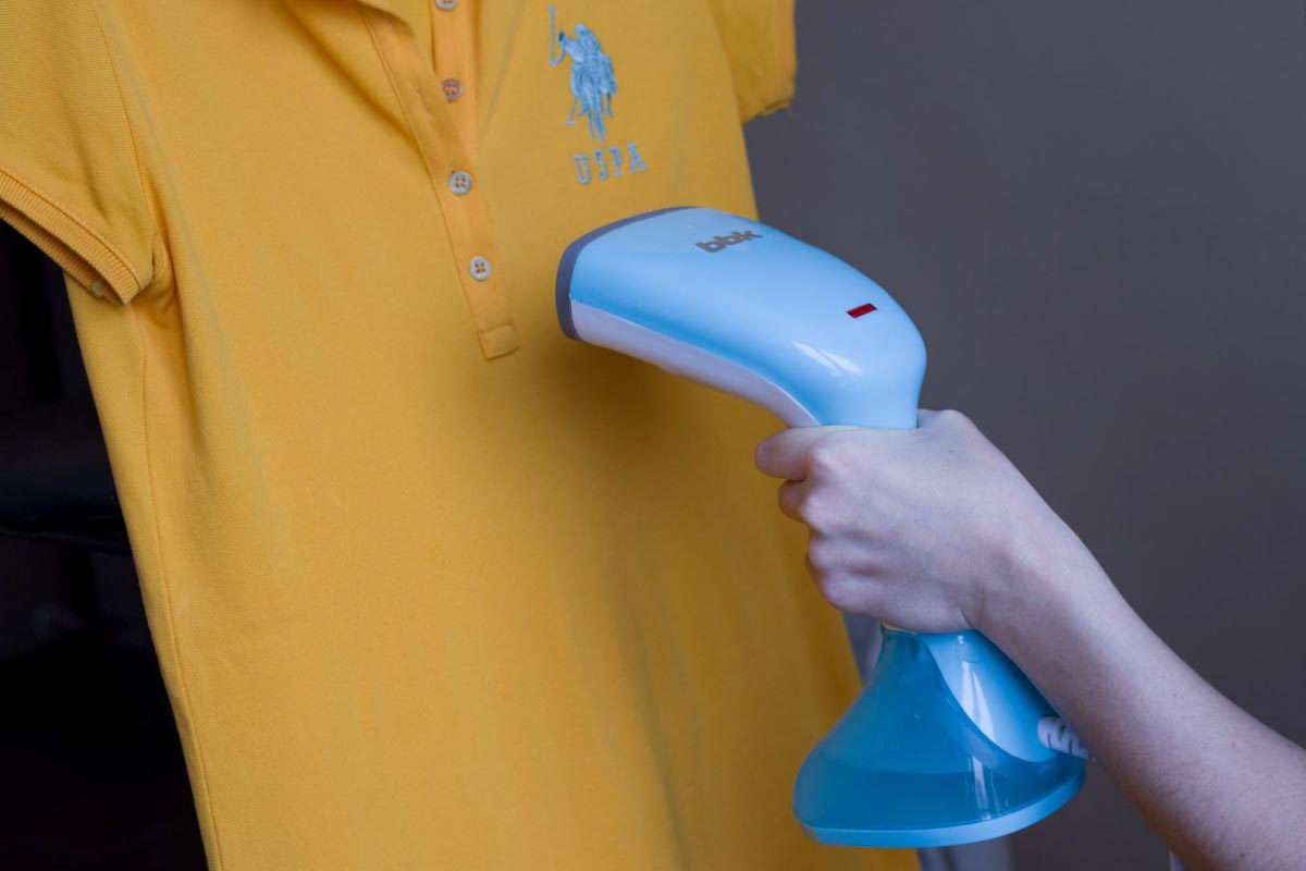 Hand steamer