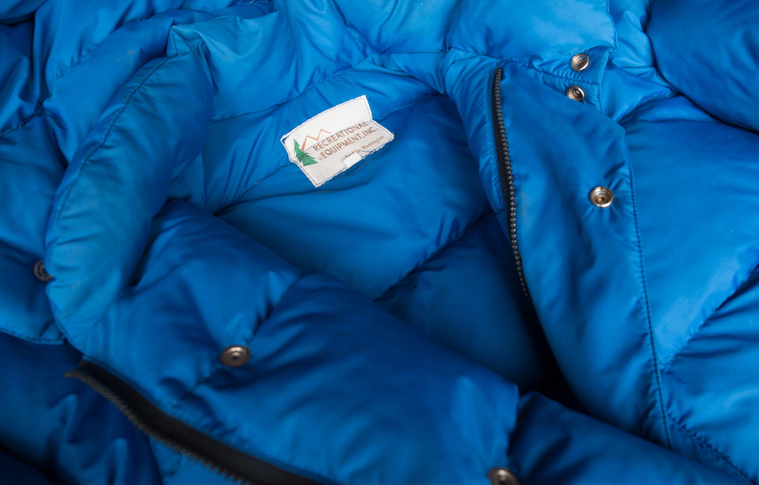 preservation of the properties of the down jacket