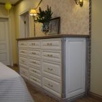 chest of drawers in the interior types of photos