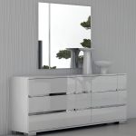 chest of drawers in the interior design options