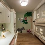 chambre étroite pour les enfants