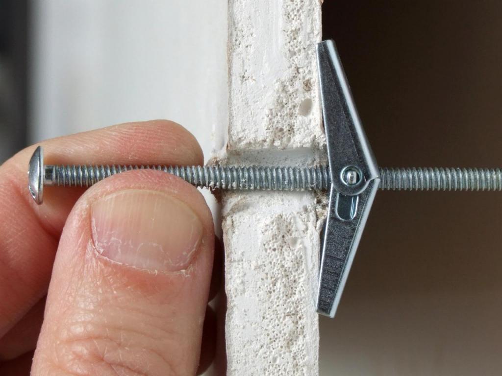 fixing shelves to drywall