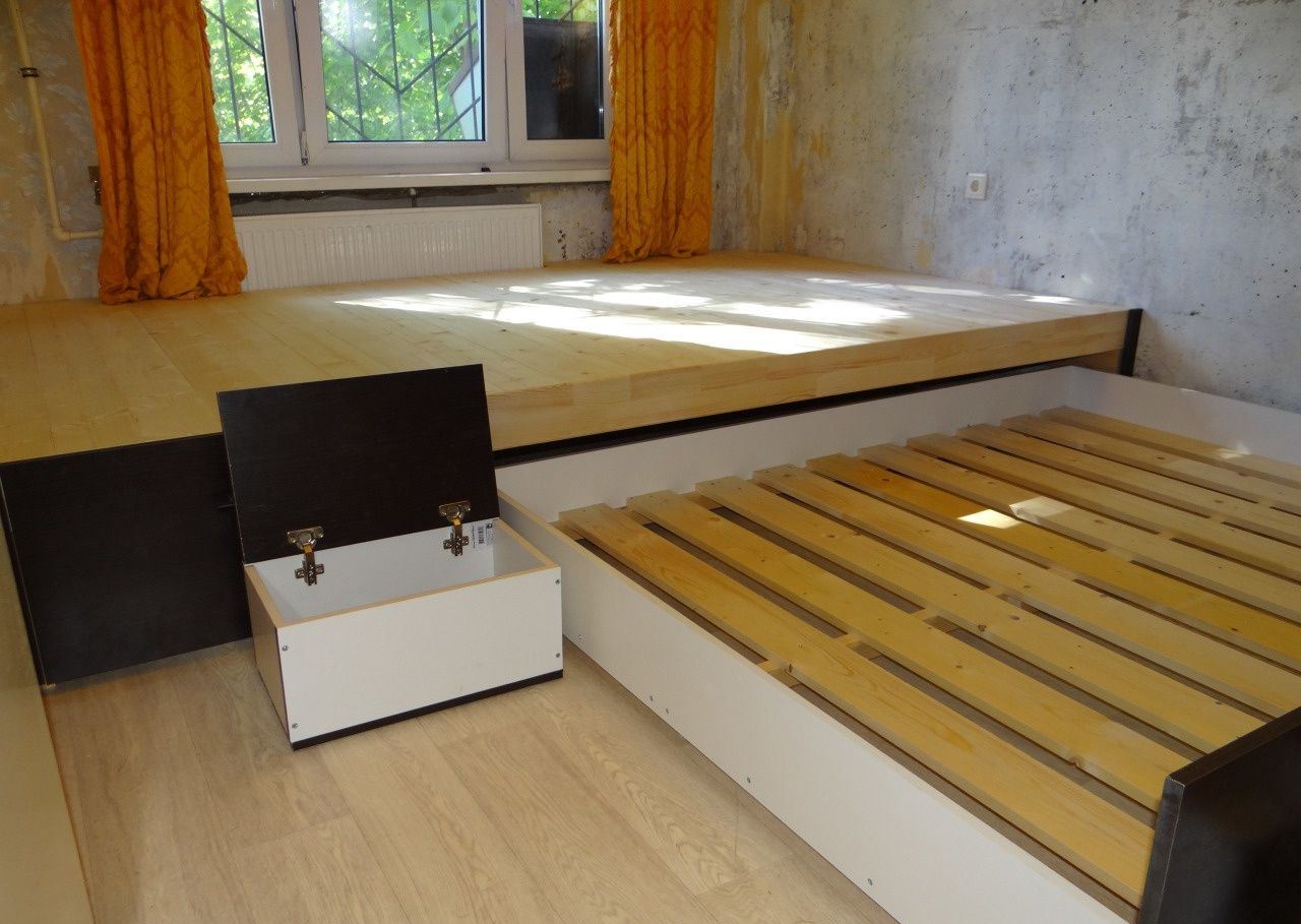 do-it-yourself podium bed