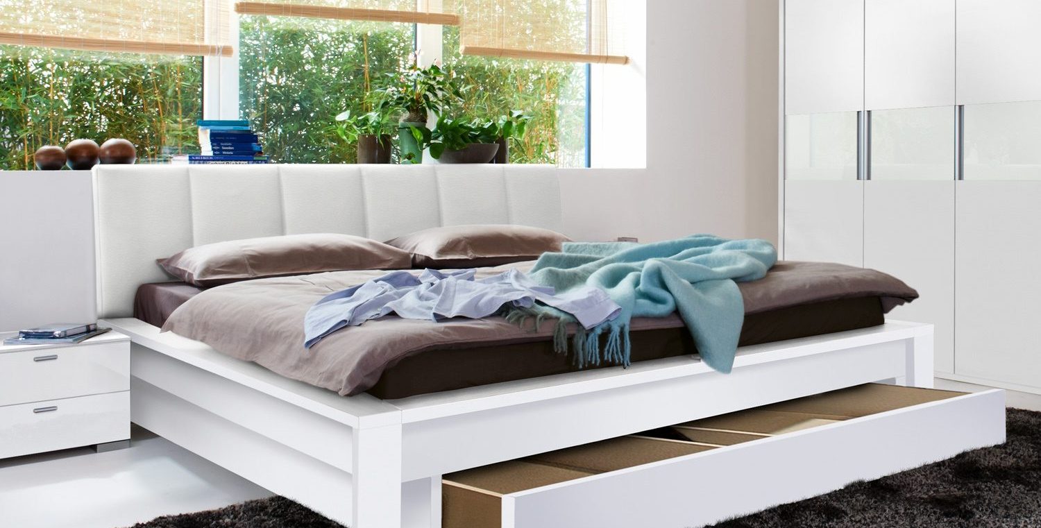 bed with drawers