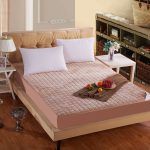 double bed mattress decoration ideas