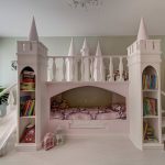 children's bunk bed-castle