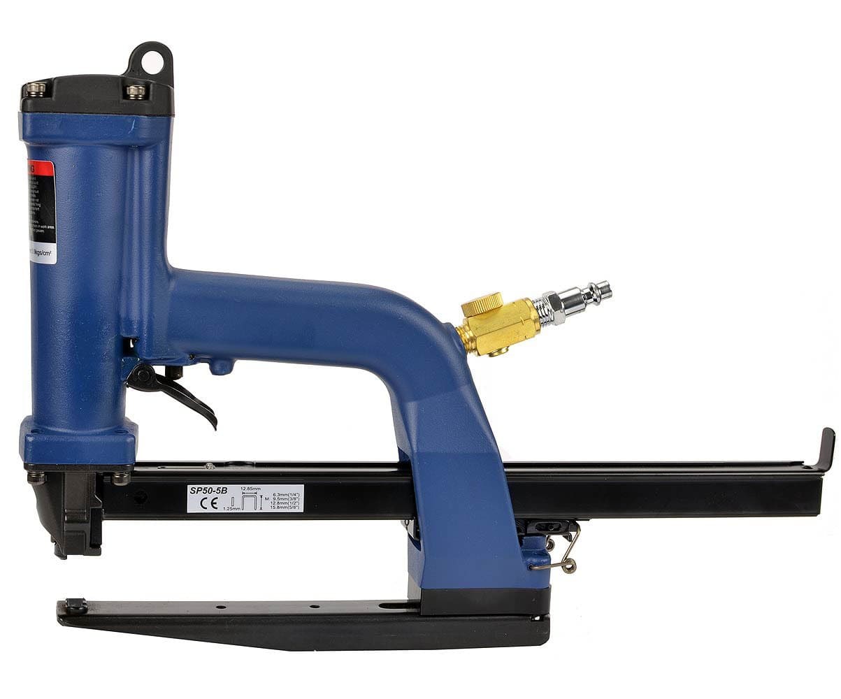 Pneumatic stapler