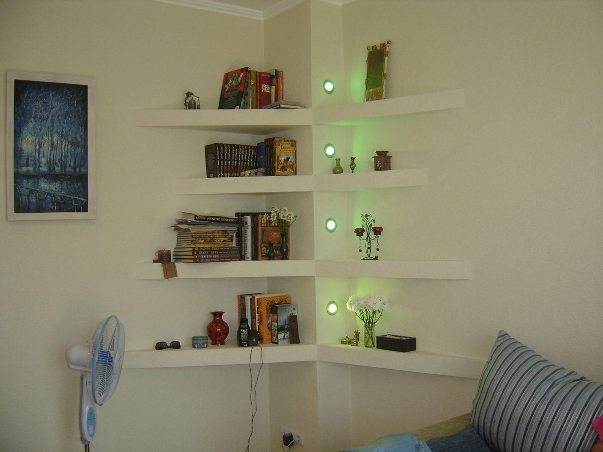 plasterboard corner shelves