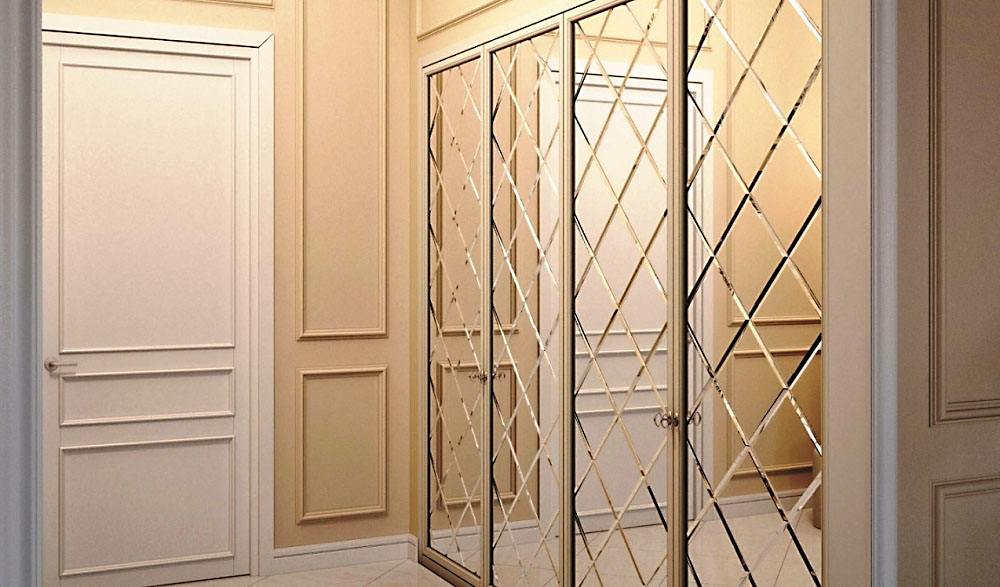 sliding wardrobe with facet photo