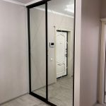 sliding wardrobe mirrored