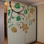 built-in wardrobe with flower