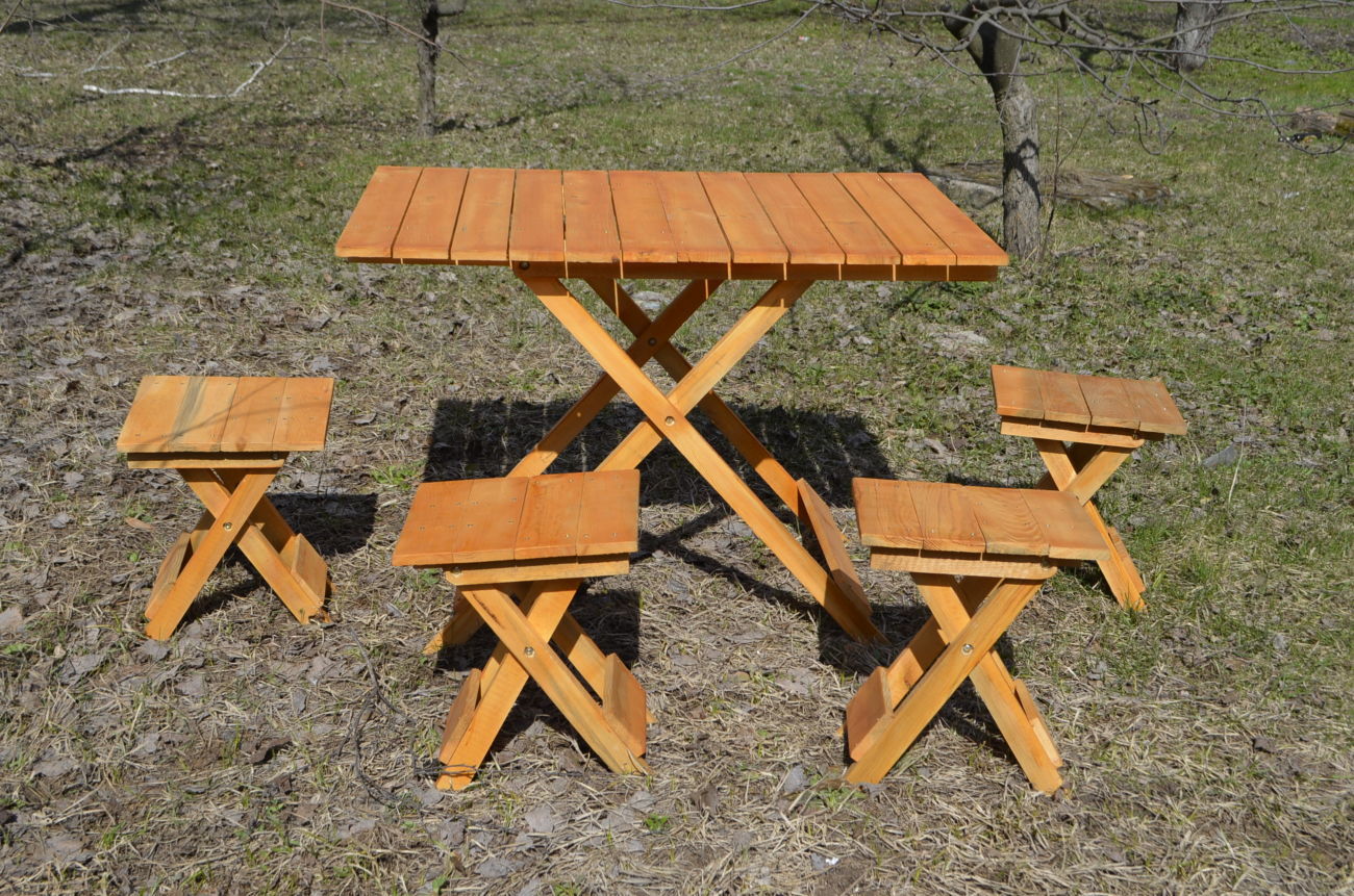 unique picnic table