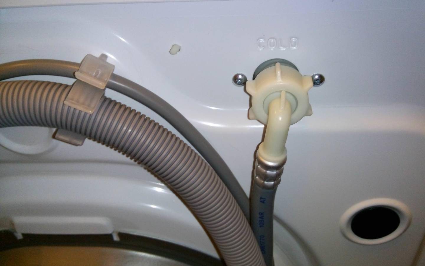 drain in the washing machine