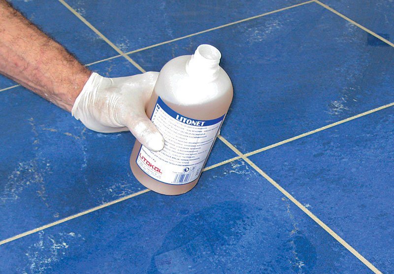 sealant remover