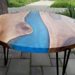 table with saw cut with blue fill