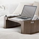 laptop table decor options