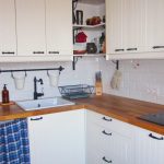 drawers in the kitchen for pots