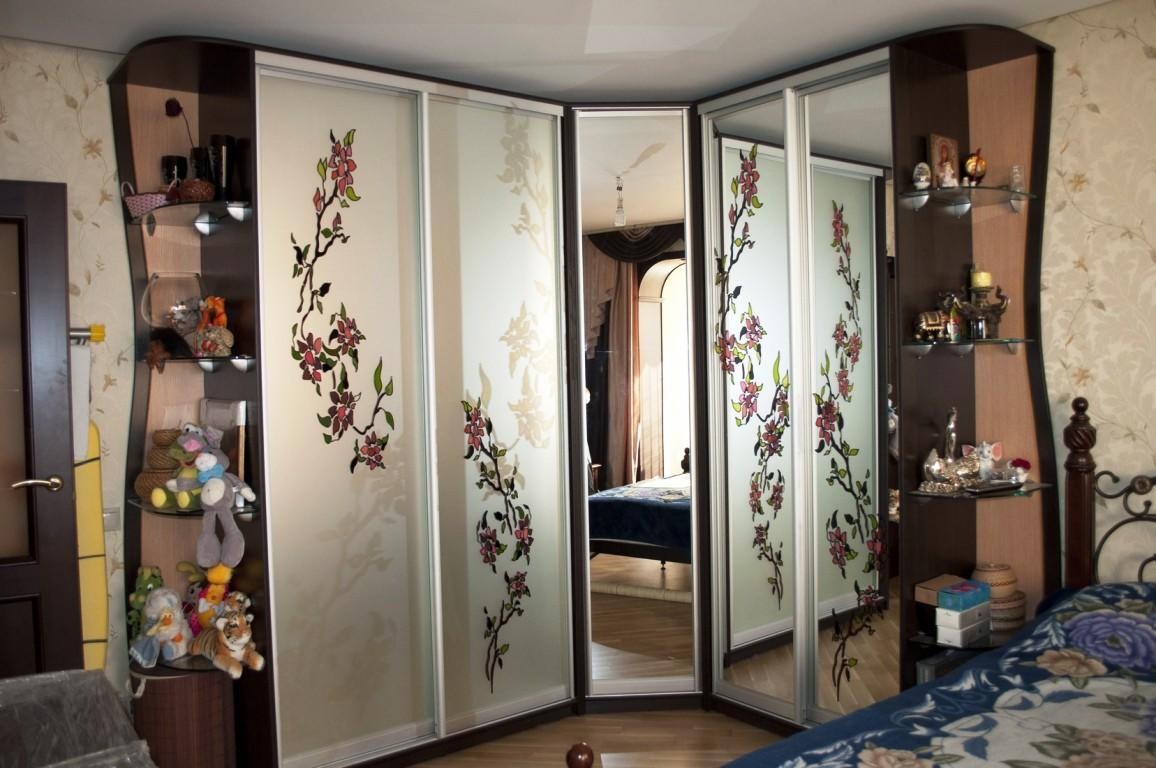 mirrored corner wardrobe