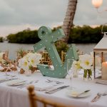 table decoration for the holiday photo options