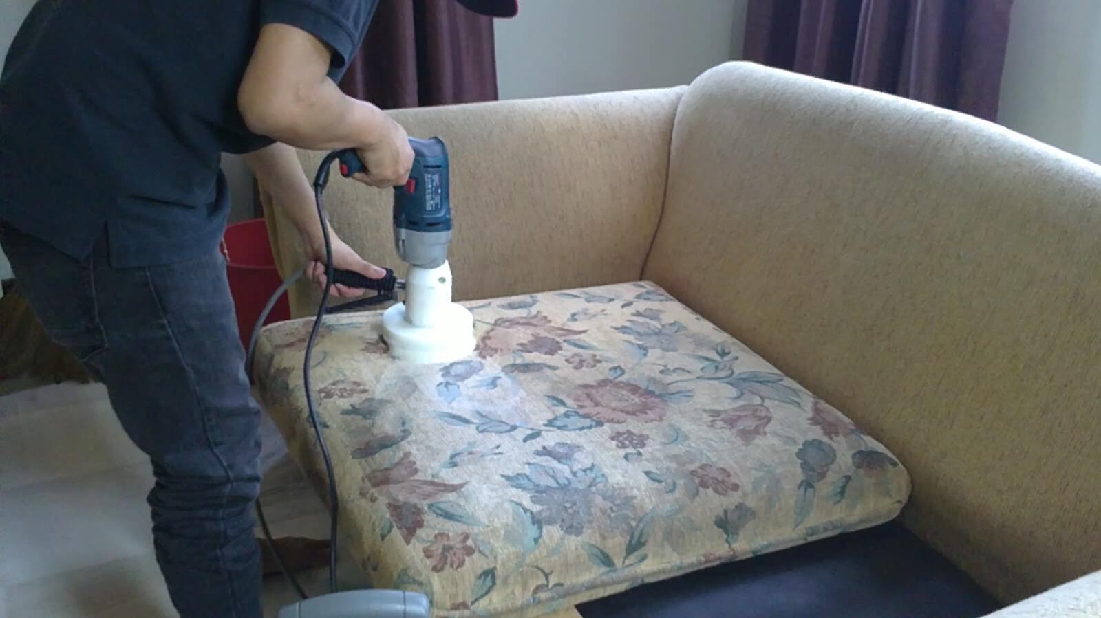 cleaning fabric sofa