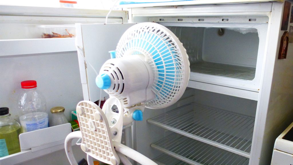 refrigerator defrost fan