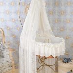 children's canopy with frill