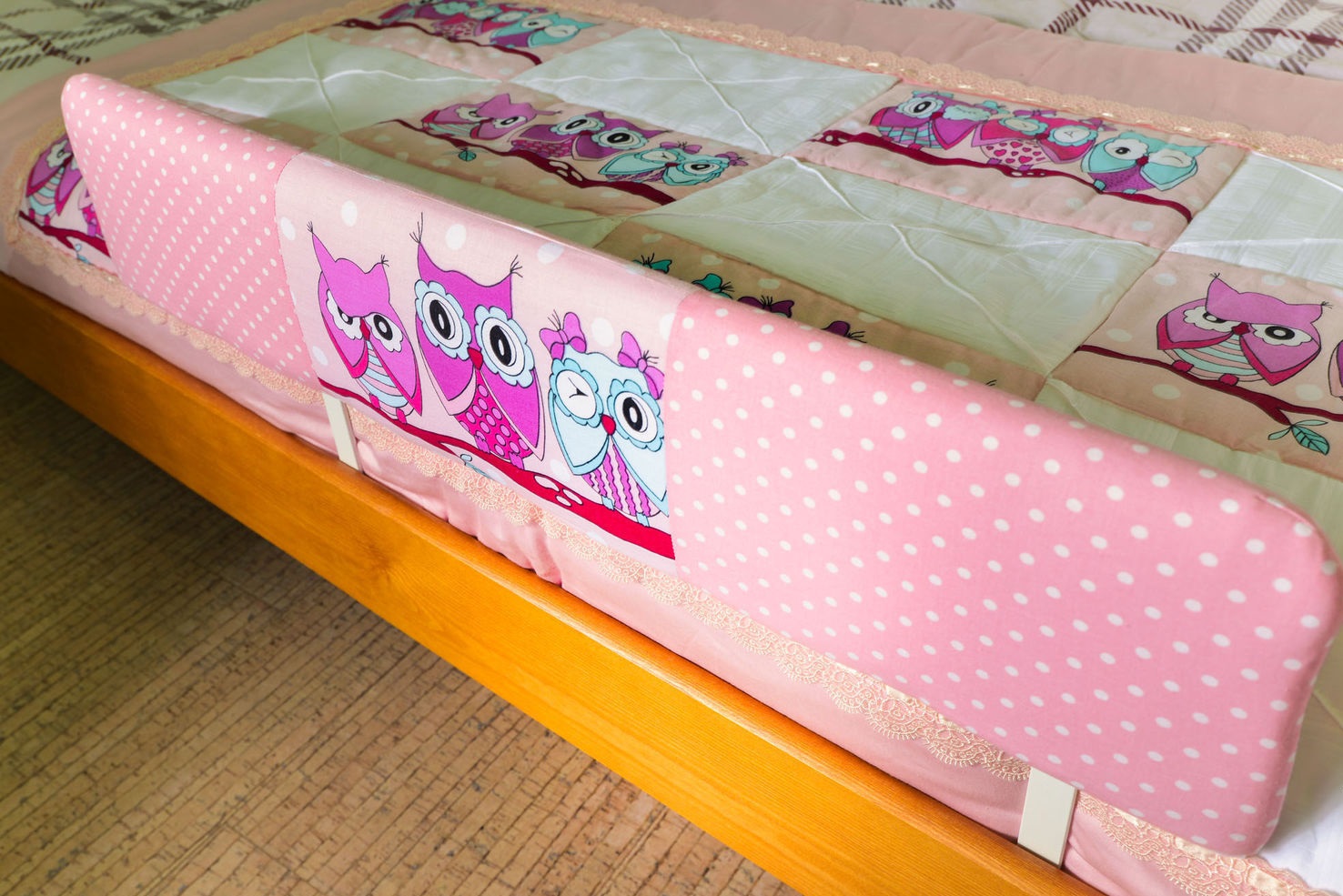 do-it-yourself soft side for a baby bed