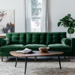 zelena sofa