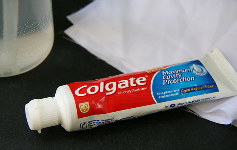 toothpaste photo