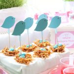 decor for children's party photo types