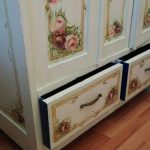 decoupage of Provence style furniture types