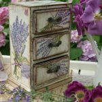 decoupage of Provence style furniture types of ideas