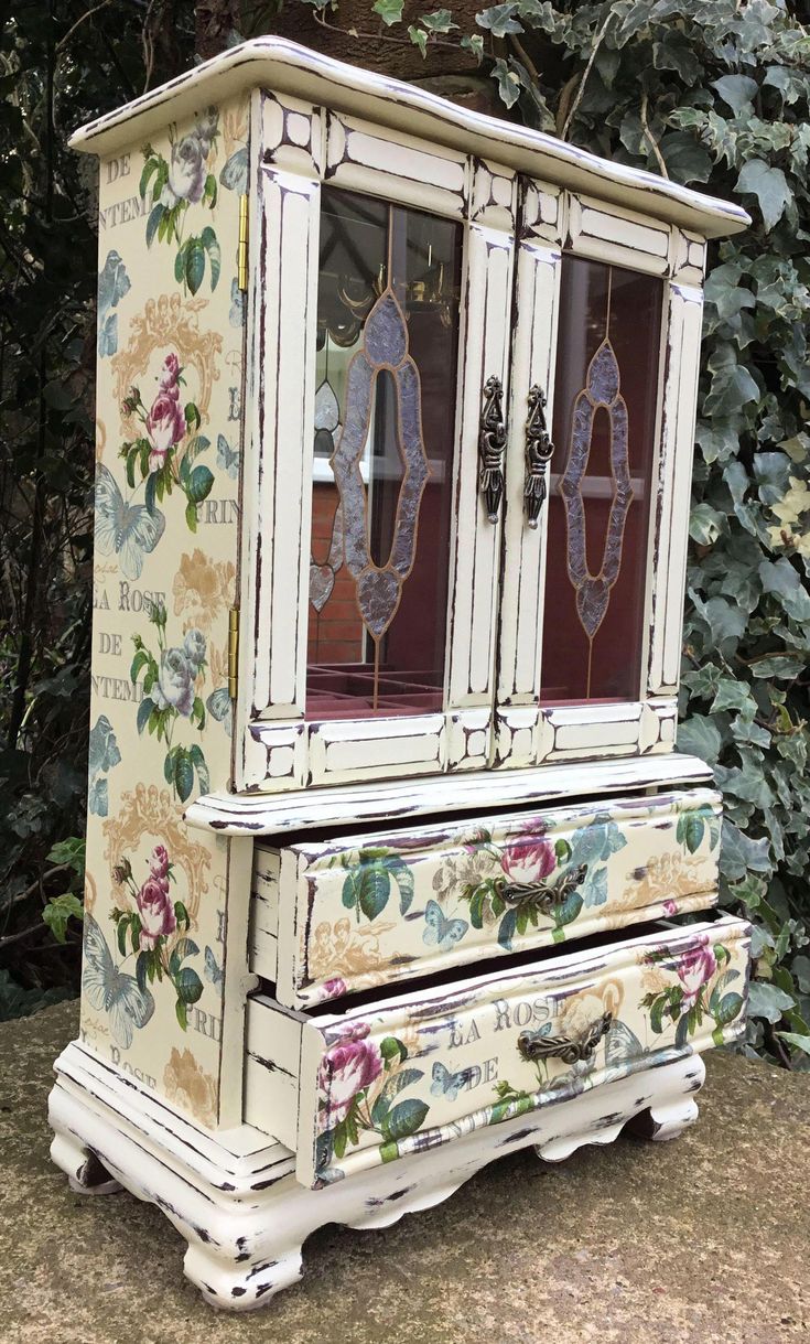 decoupage styles